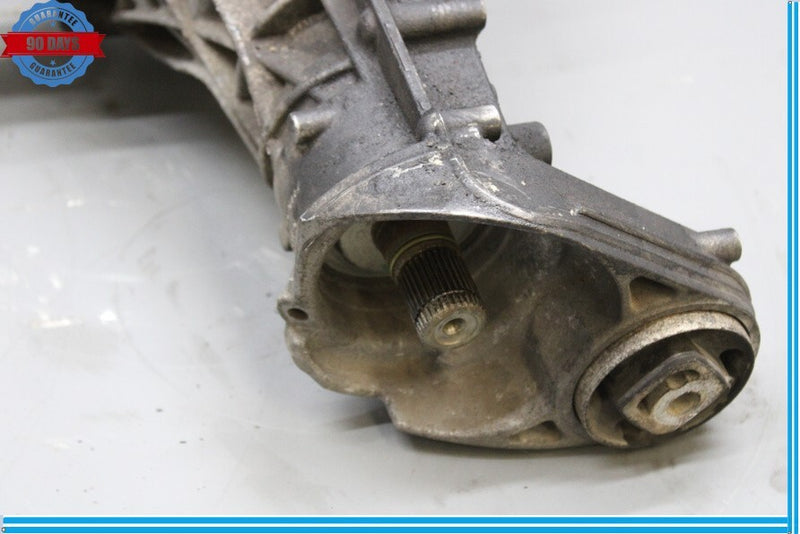 Load image into Gallery viewer, 11-16 Volkswagen Touareg Front Differential Axle Carrier Diff Assembly Oem