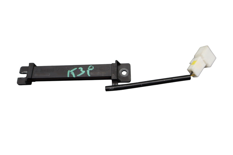 Load image into Gallery viewer, 11-16 Hyundai Equus Keyless Smart Key Antenna Black 95420-3M100 Oem