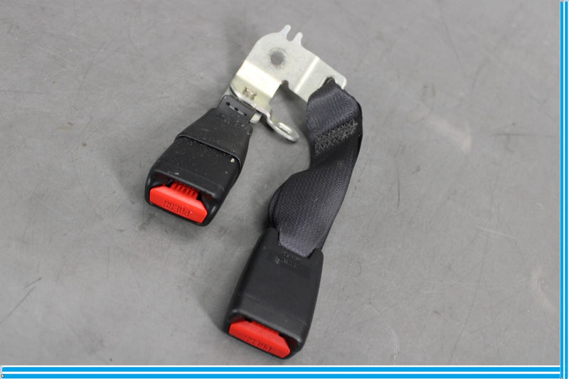 Load image into Gallery viewer, 07-12 Lexus LS460 Rear Right Passenger Side Center Seat Belt Buckle Oem