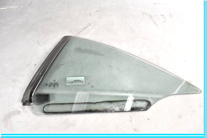 Load image into Gallery viewer, 03-12 Mercedes R230 SL500 SL55 AMG Rear Left Side Quarter Window Glass Oem