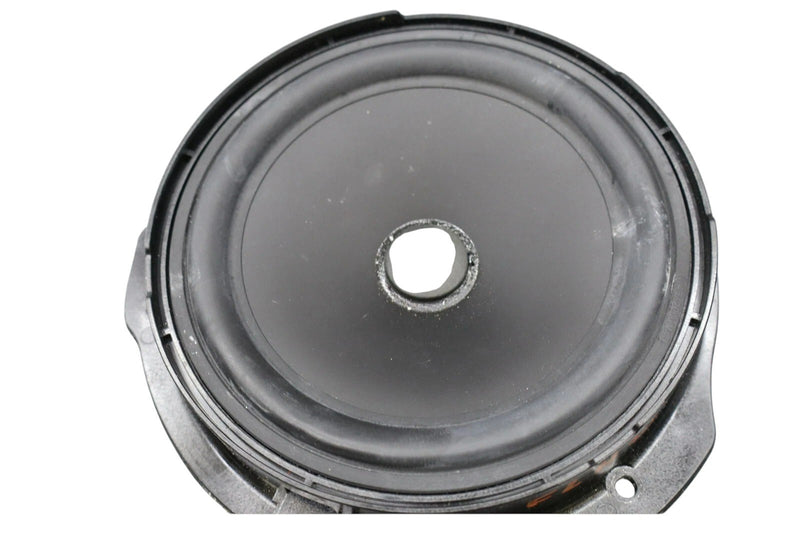 Load image into Gallery viewer, 08-18 Mercedes C250 E250 CLS550 Front Left Side Door Audio Speaker Logic 7 OEM
