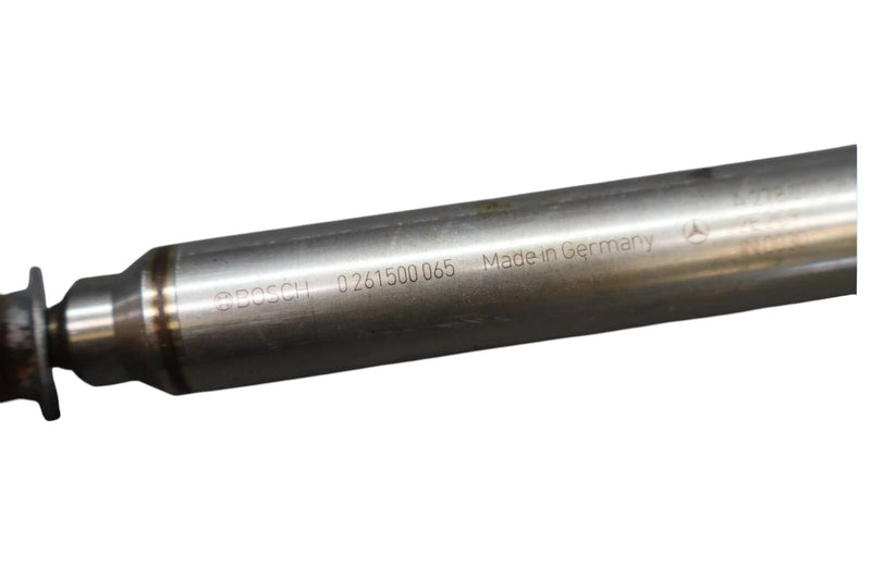 Load image into Gallery viewer, 11-18 Mercedes W207 GLS550 CL550 E550 Engine Motor Fuel Injector 0261500065 OEM
