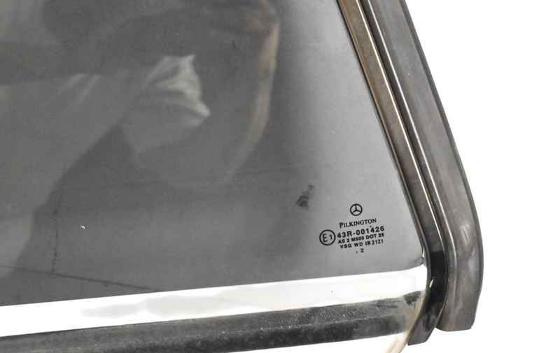 Load image into Gallery viewer, 00-06 Mercedes W215 CL65 AMG CL500 Rear Right Side Quarter Window Glass Oem