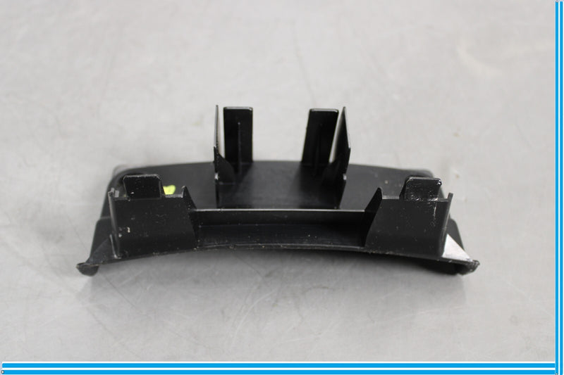 Load image into Gallery viewer, 10-14 Mercedes CLS550 E350 Front Right Passenger Side Headrest Cover Black Oem