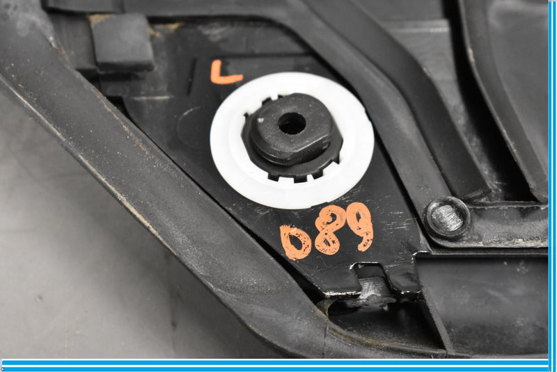 Load image into Gallery viewer, 12-18 Mercedes CLS550 CLS400 W218 Left Side Exterior B-Pillar Moulding Trim Oem