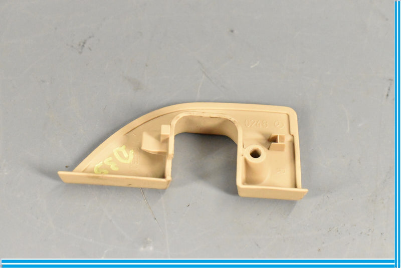 Load image into Gallery viewer, Mercedes Benz W220 - Türschloss Abdeckung Blende RECHTS / 2207330248 / BEIGE