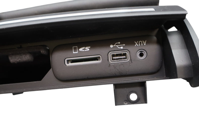 Load image into Gallery viewer, 14-19 Maserati Ghibli Dash AUX USB Phone Storage Box Compartment 670066186 Oem