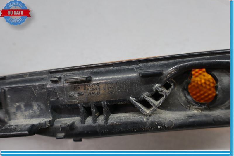 Load image into Gallery viewer, 11-14 Porsche Cayenne 958 Front Right Side Marker Blinker Turn Signal Light Oem