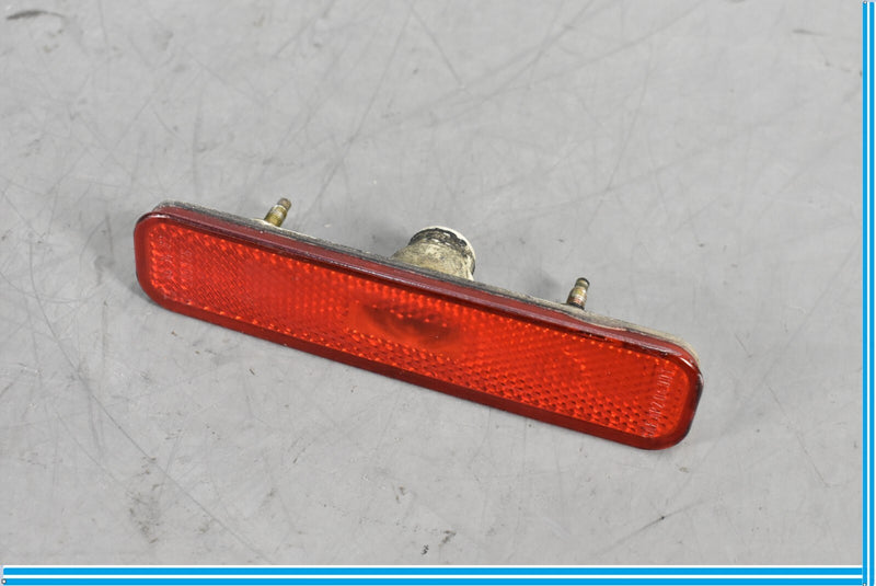 Load image into Gallery viewer, 04-08 Maserati Quattroporte Rear Right Passenger Side Marker Light Lamp Oem