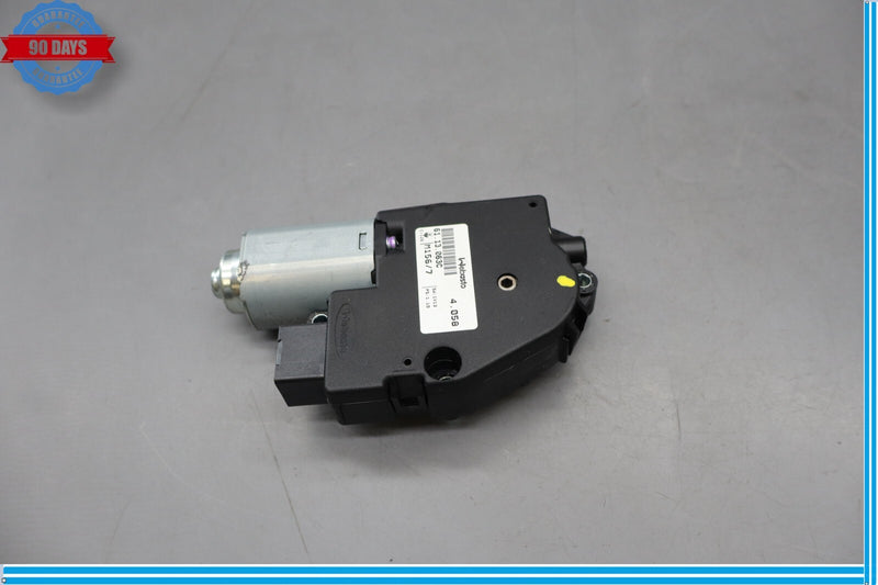 Load image into Gallery viewer, 14-17 Maserati Ghibli S Sunroof Sun Roof Motor Regulator 673000063 Oem
