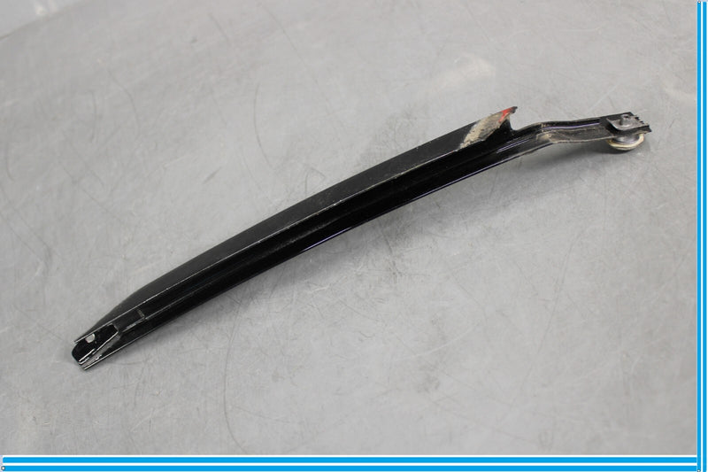 Load image into Gallery viewer, 10-16 Mercedes E350 E550 Rear Left Driver Quarter Glass Division Bar Molding Oem