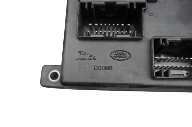 Load image into Gallery viewer, 17-20 Jaguar X260 XF XE Body Control Module Junction Fuse Relay Box Oem