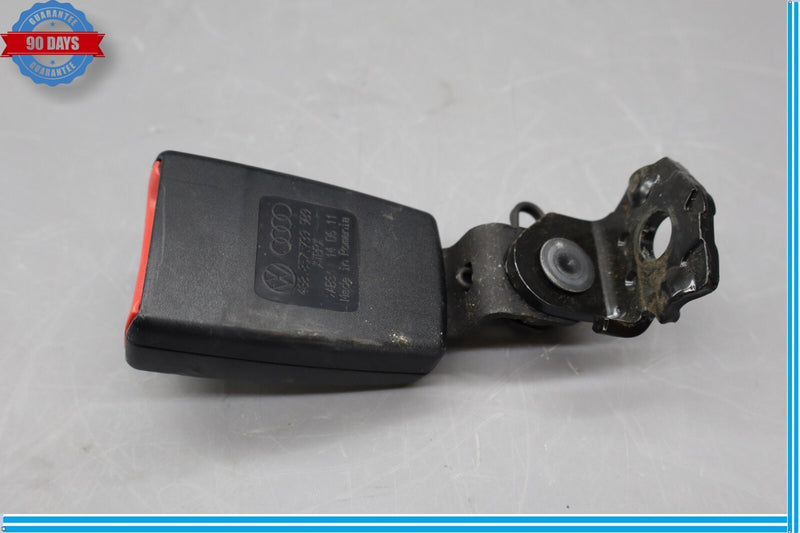 Load image into Gallery viewer, 12-18 Audi A7 A7 Quattro Rear Right Passenger Side Seatbelt Latch Buckle End Oem