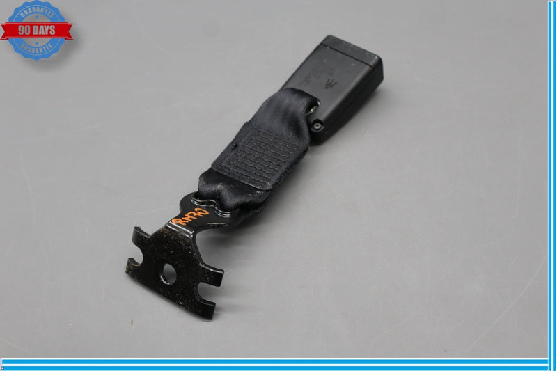 Load image into Gallery viewer, 14-22 Maserati Quattroporte M156 Rear Center Side Seat Belt Buckle Black Oem