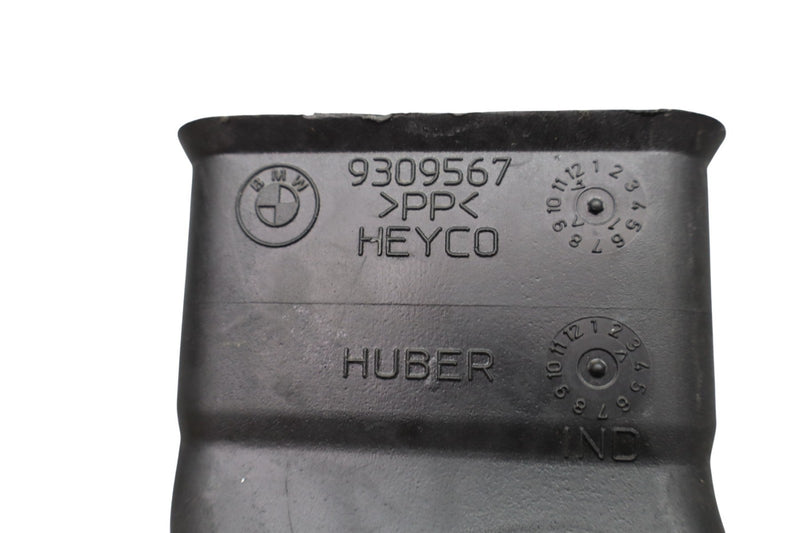Load image into Gallery viewer, 14-21 BMW i3 I01 REX Lower Air Duct Water Drain Channel Tube 9309567 Oem
