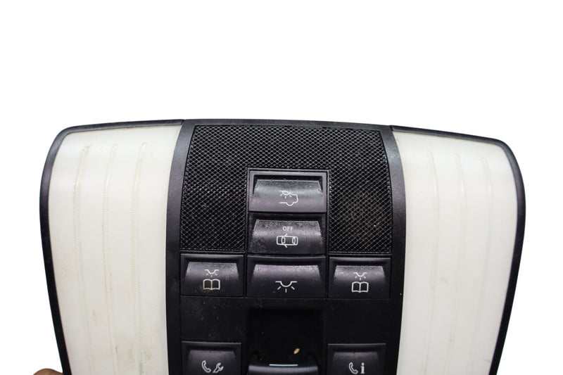 Load image into Gallery viewer, 06-18 Mercedes W212 E350 CLS550 Front Overhead Dome Light Lamp A2129001709 Oem