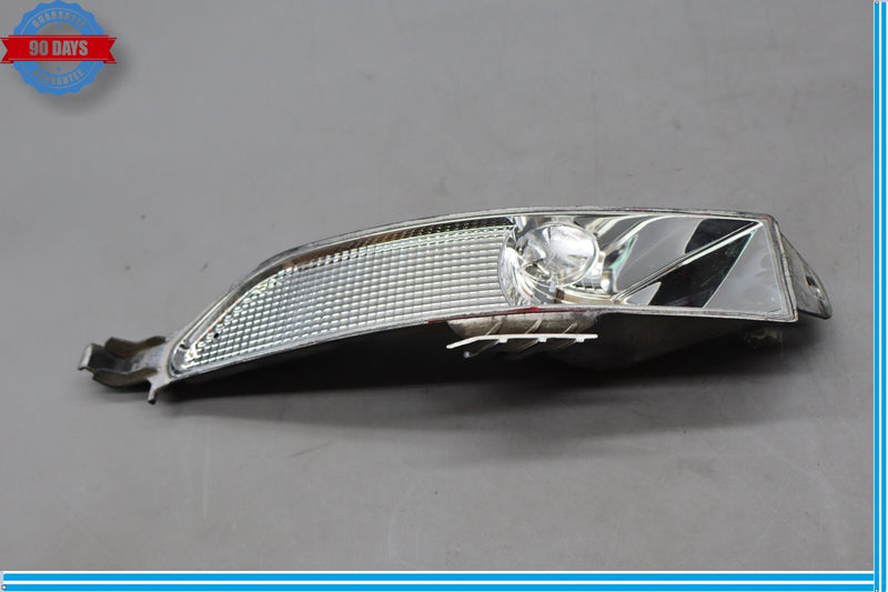 Load image into Gallery viewer, 11-14 Volkswagen VW Touareg Rear Right Side Bumper Reflector Light Oem