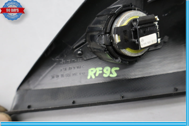 Load image into Gallery viewer, 08-14 Mercedes C250 C300 W204 Front Right Side Door Panel Tweeter Speaker Cover