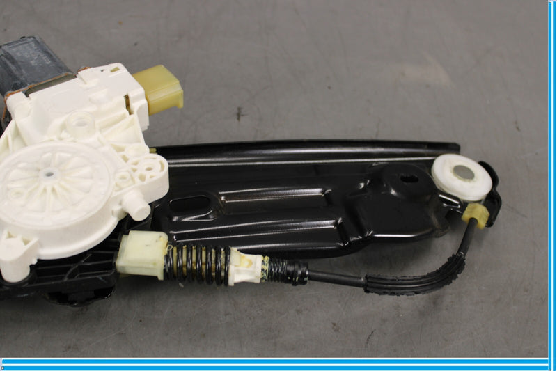 Load image into Gallery viewer, 09-15 BMW 750i 750Li F01 Rear Right Passenger Side Door Window Regulator Oem