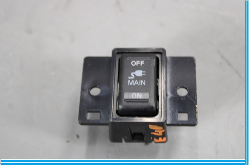 Load image into Gallery viewer, 11-17 Infiniti QX56 QX80 Center Console Power Off Main On Plug Switch Oem