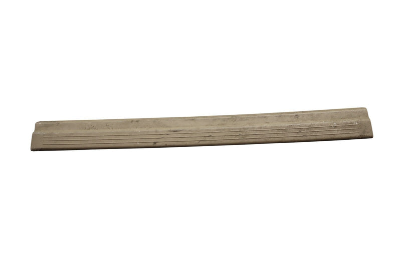 Load image into Gallery viewer, 10-18 Mercedes CLS550 E350 Front Right Door Sill Scuff Plate Trim Cover Oem