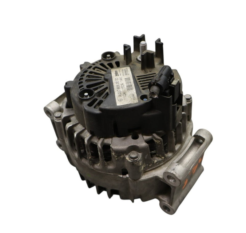 Load image into Gallery viewer, 12-15 Mercedes W204 C250 SLK250 Engine Alternator Generator Remanufactured Oem