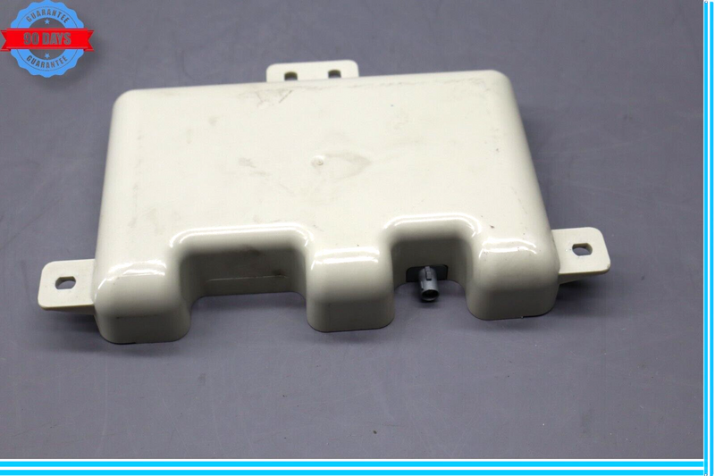 Load image into Gallery viewer, 04-10 BMW 645Ci 650i Left Driver Side Multi-band Antenna Module Oem