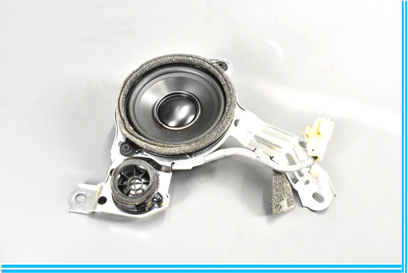 Load image into Gallery viewer, 07-17 Lexus LS460 Rear Right Passenger Side Quarter Panel Speaker Amplifier Oem