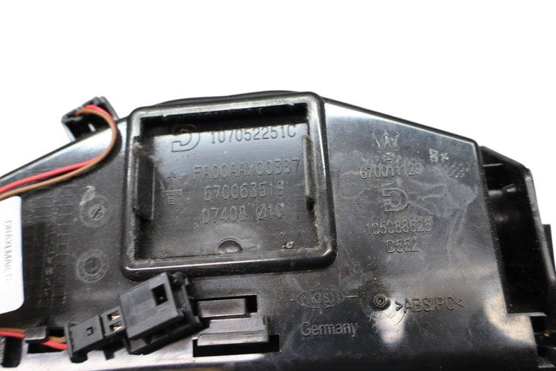 Load image into Gallery viewer, 14-20 Maserati Ghibli M157 Front Windshield Wiper Motor Linkage 91498475 Oem