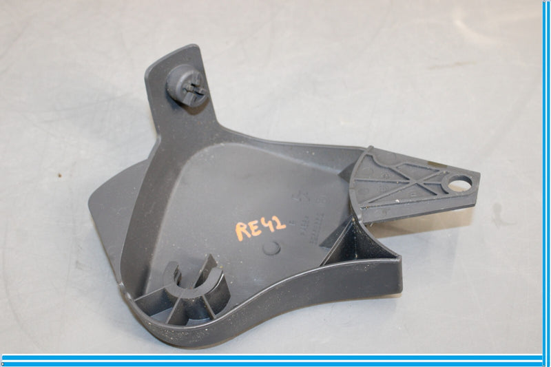 Load image into Gallery viewer, 04-10 BMW 645Ci 650i Front Right Passenger Side Seat Trim Outer Hinge Cover Oem