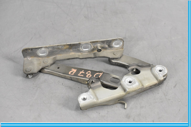 Load image into Gallery viewer, 06-11 Mercedes CLS550 CLS500 W219 Front Right Passenger Engine Hood Hinge Oem