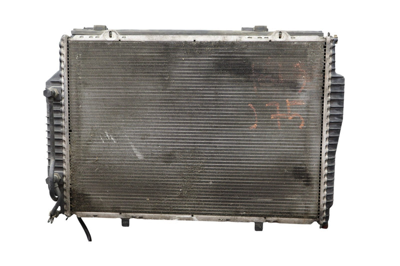 Load image into Gallery viewer, 04-08 Chrysler Crossfire Engine Cooling Radiator Assembly 2025007803 Oem