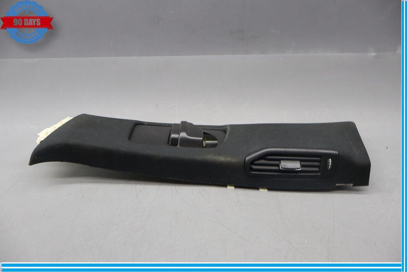 Load image into Gallery viewer, 13-19 Mercedes GL450 GL550 Right Side B Pillar Upper Trim Cover Panel Oem