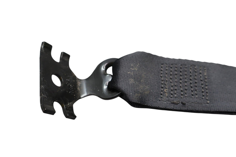 Load image into Gallery viewer, 14-19 Maserati Ghibli Rear Centre Seat Belt Seatbelt Buckle 627121900 Oem