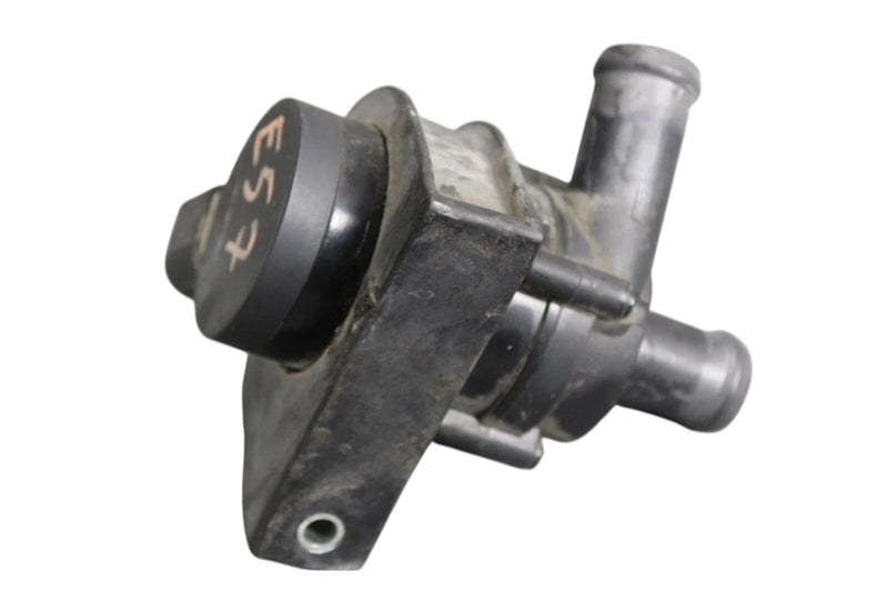 Load image into Gallery viewer, 06-12 Bentley Continental Additional Auxiliary Coolant Water Pump 3W0965561 OEM