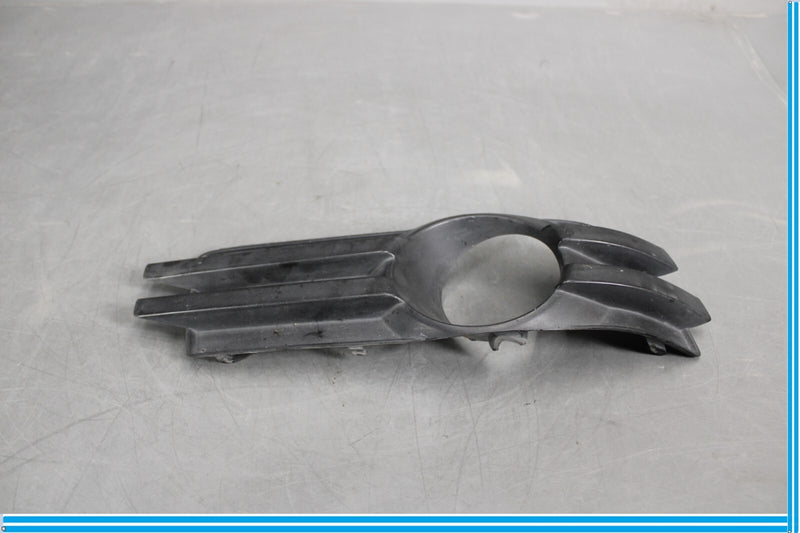 Load image into Gallery viewer, 06-12 Mercedes GL450 GL550 Front Right Passenger Side Fog Light Grille Oem