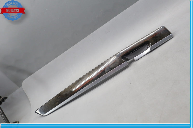 Load image into Gallery viewer, 09-15 BMW 750Li F01 F02 Rear Left Driver Side Interior Door Trim Cover Oem