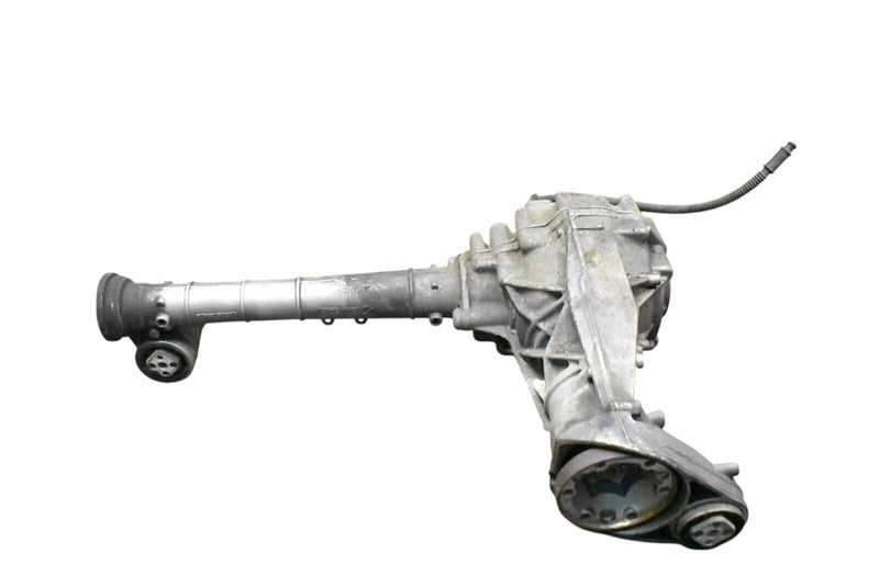 Load image into Gallery viewer, 07-10 Audi Q7 4L AWD Front Axle Gearbox Differential Carrier 4460310026 OEM