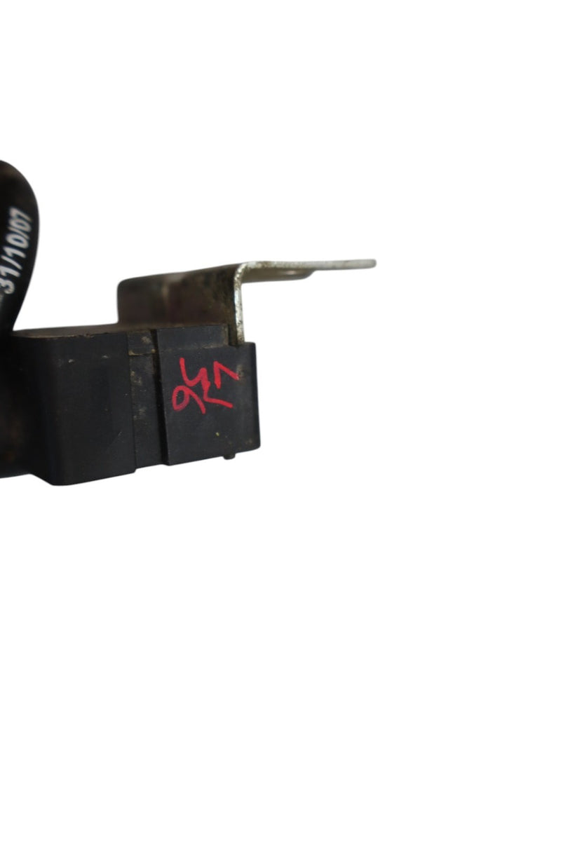 Load image into Gallery viewer, 02-19 Maserati Quattroport M139 Left Vertical Acceleration Sensor 232082 Oem