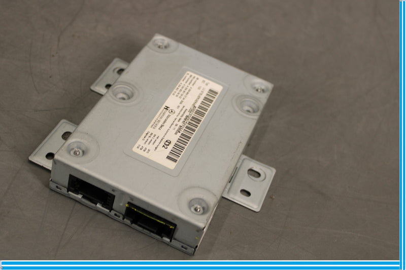Load image into Gallery viewer, 05-14 Mercedes GL450 GL550 Communication Interface Module 2049000300 Oem