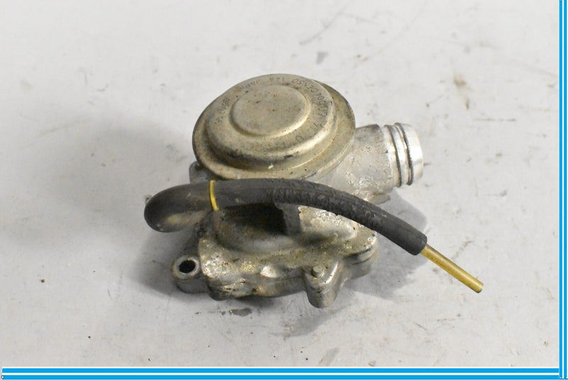 Load image into Gallery viewer, 05-15 Mercedes E550 CLK350 CL550 W209 W212 W207 Engine Motor Air EGR Valve Oem
