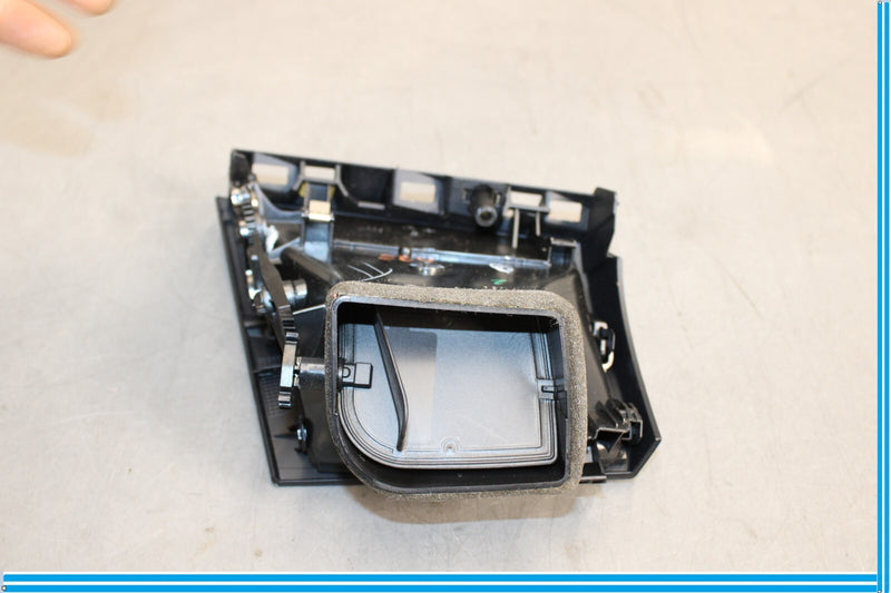 Load image into Gallery viewer, 07-13 BMW X5 E70 Right Passenger Dash Ac Heater Air Vent Grille 7161804 Oem