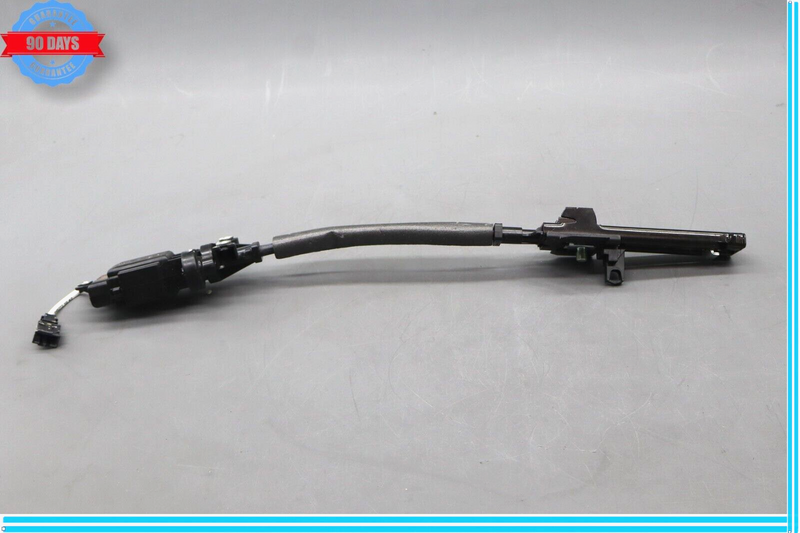Load image into Gallery viewer, 11-18 Audi A8 A8L Quattro Front Right Side Seat Belt Height Adjust Motor Oem