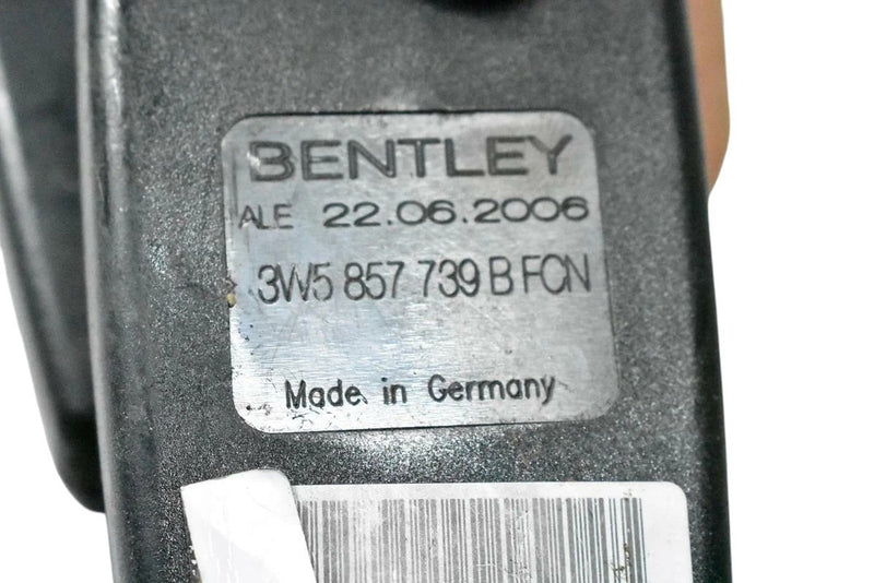 Load image into Gallery viewer, 06-13 Bentley Continental Flying Spur Rear Center Seat Belt Seatbelt Buckle OEM