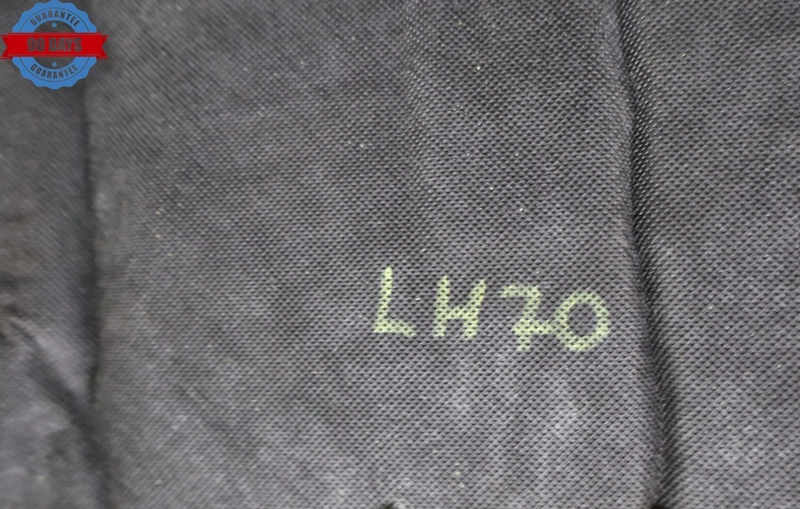 Load image into Gallery viewer, 14-17 Maserati Quattroporte Front Right Side Top Upper Seat Cushion Black Oem