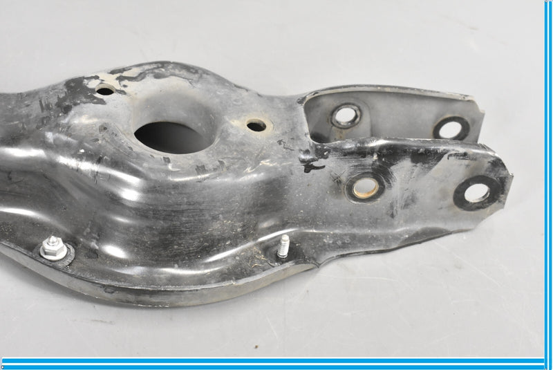 Load image into Gallery viewer, 12-18 BMW 320i 328i 428i Rear Passenger Side Lower Spring Mount Control Arm Oem