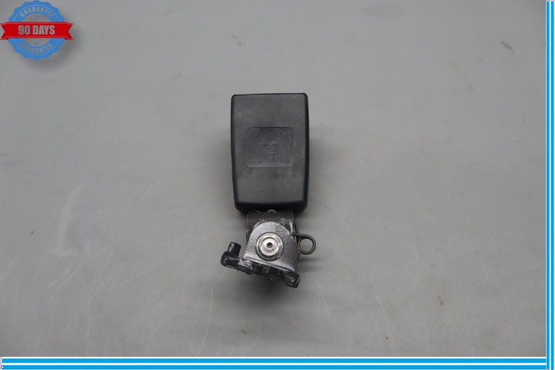 Load image into Gallery viewer, 12-18 Audi A7 A7 Quattro Rear Right Side Seatbelt Buckle Receiver 4G8857739 Oem