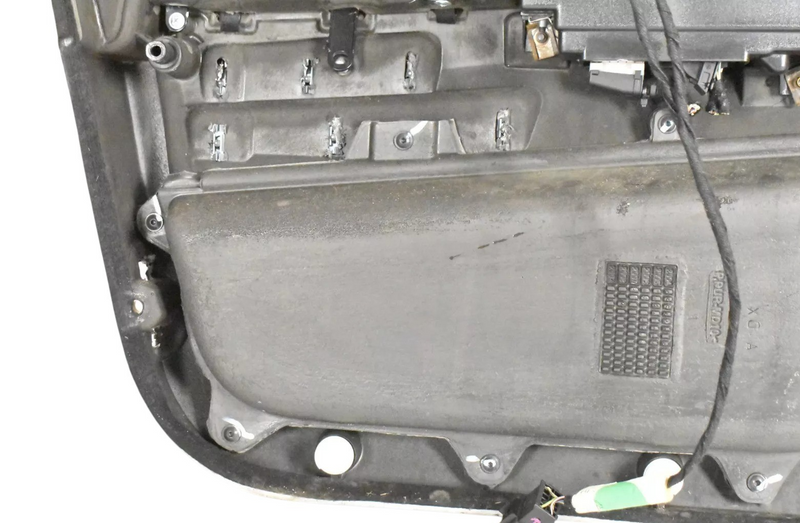 Load image into Gallery viewer, 03-13 Maserati Quattroporte M139 Front Right Interior Door Trim Cover Panel Oem