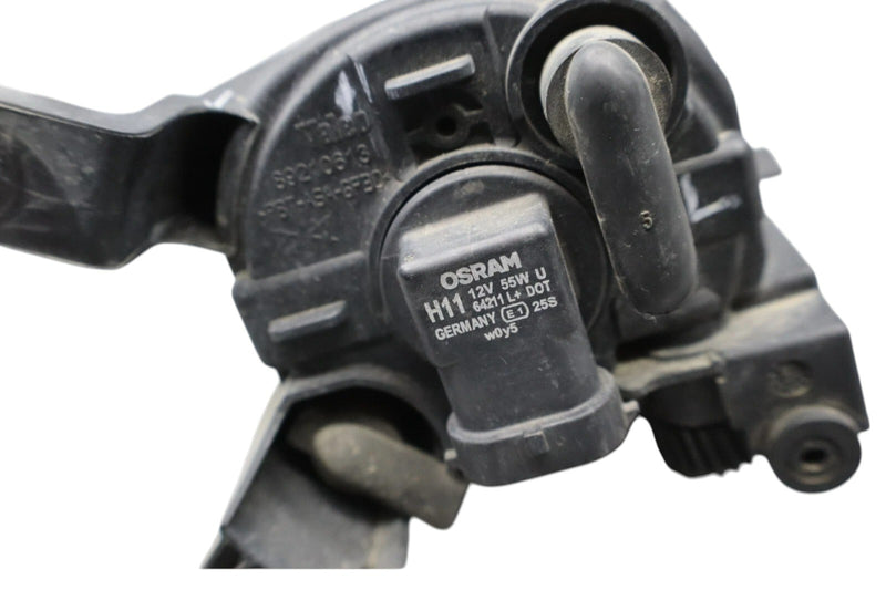 Load image into Gallery viewer, 05-13 Audi A3 Front Left Driver Side Bumper Fog Light Lamp 8E0941699C OEM