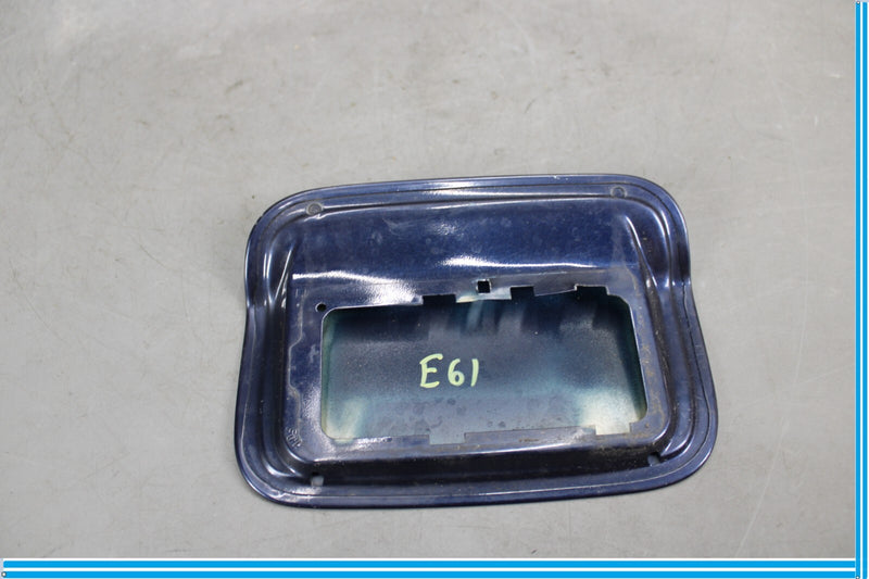 Load image into Gallery viewer, 09-15 BMW 750Li F01 F02 Fuel Gas Tank Filler Door Cover Panel Oem